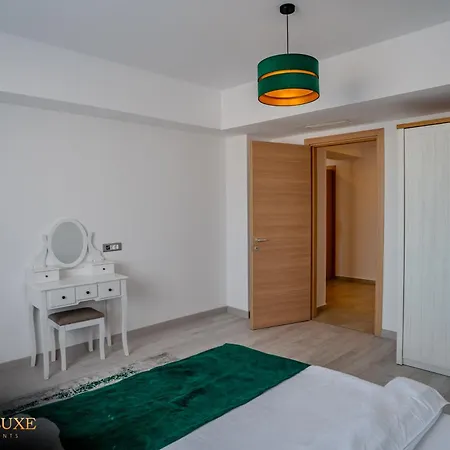 Apartment Yamaluxe - Modern & Spacious With Beautifull View *